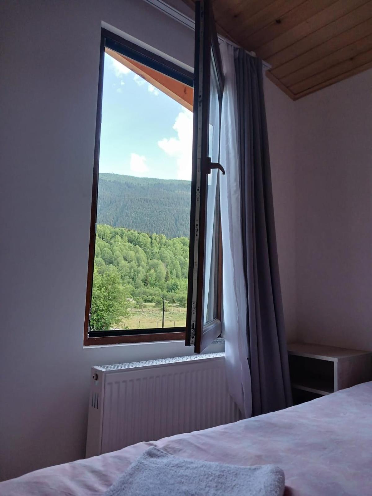 Cottage Qel Mestia Pokoj fotografie